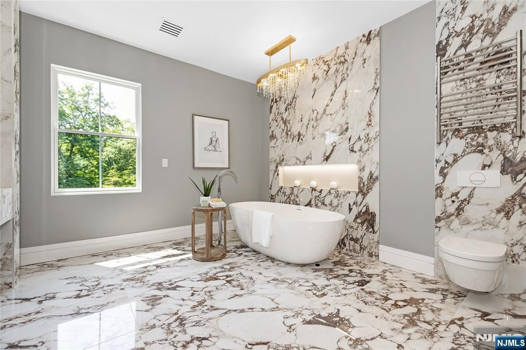 241 Saddle River Road