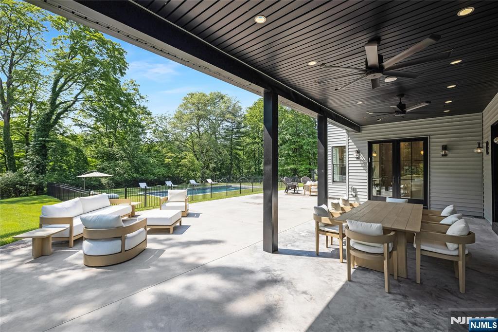 241 Saddle River Road