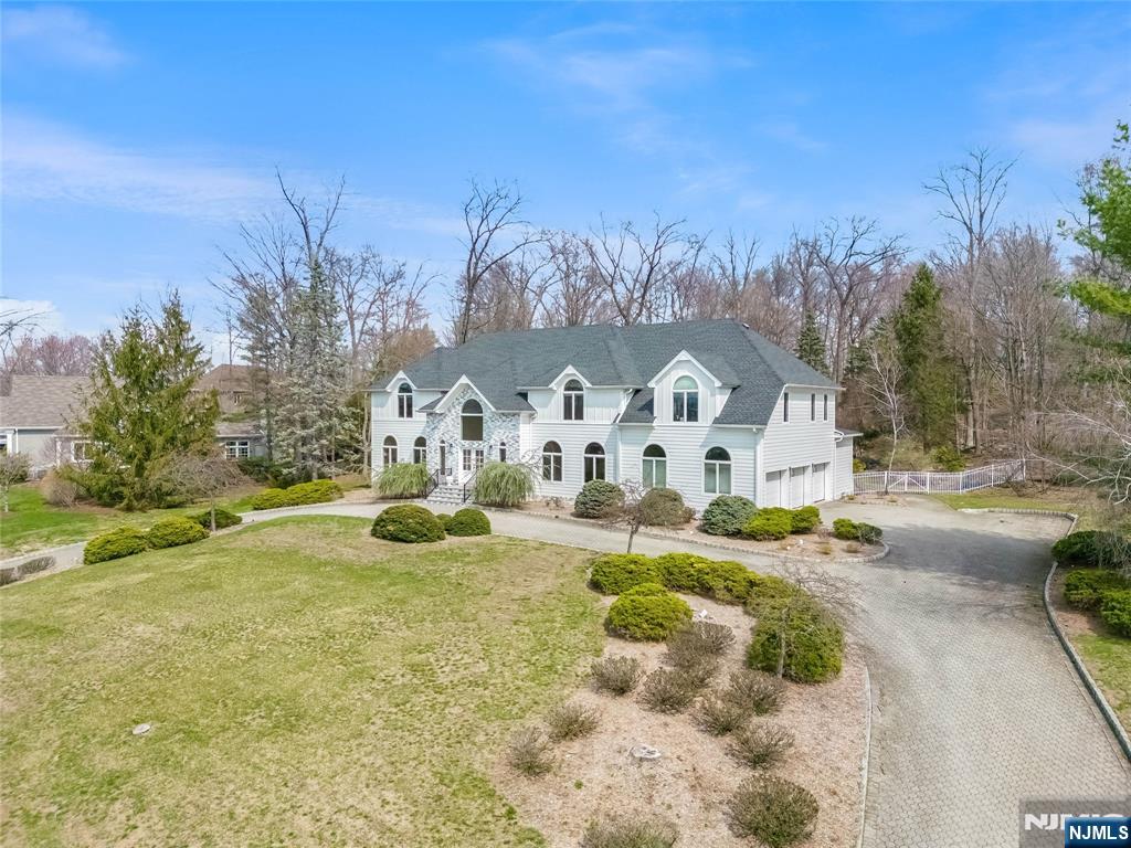 718 High Woods Drive