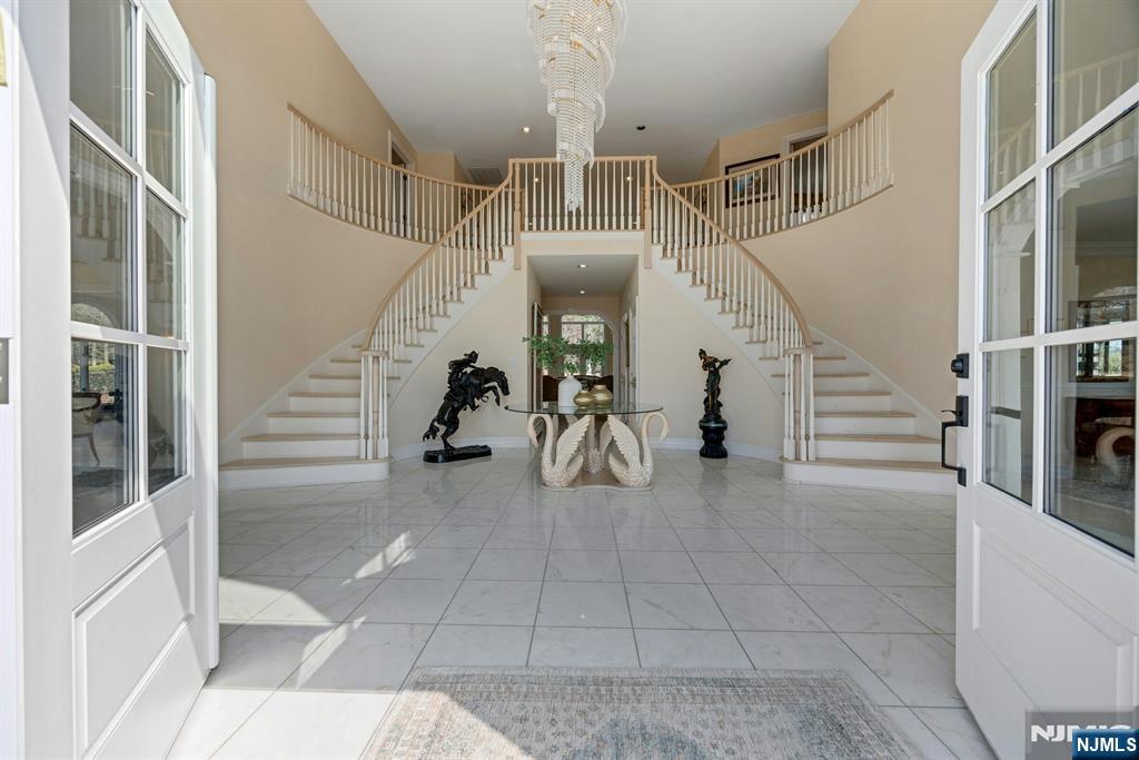 718 High Woods Drive - Photo 5