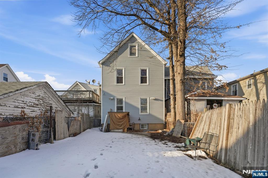 10 Maple Street, Garfield, NJ, 07026