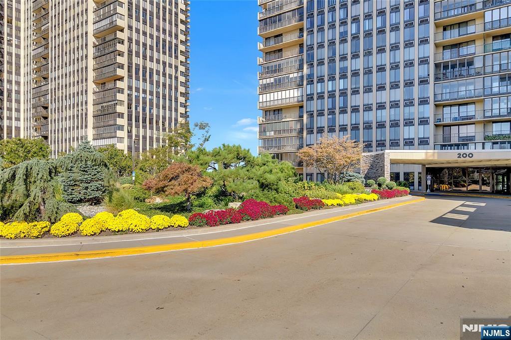 Featured Listings