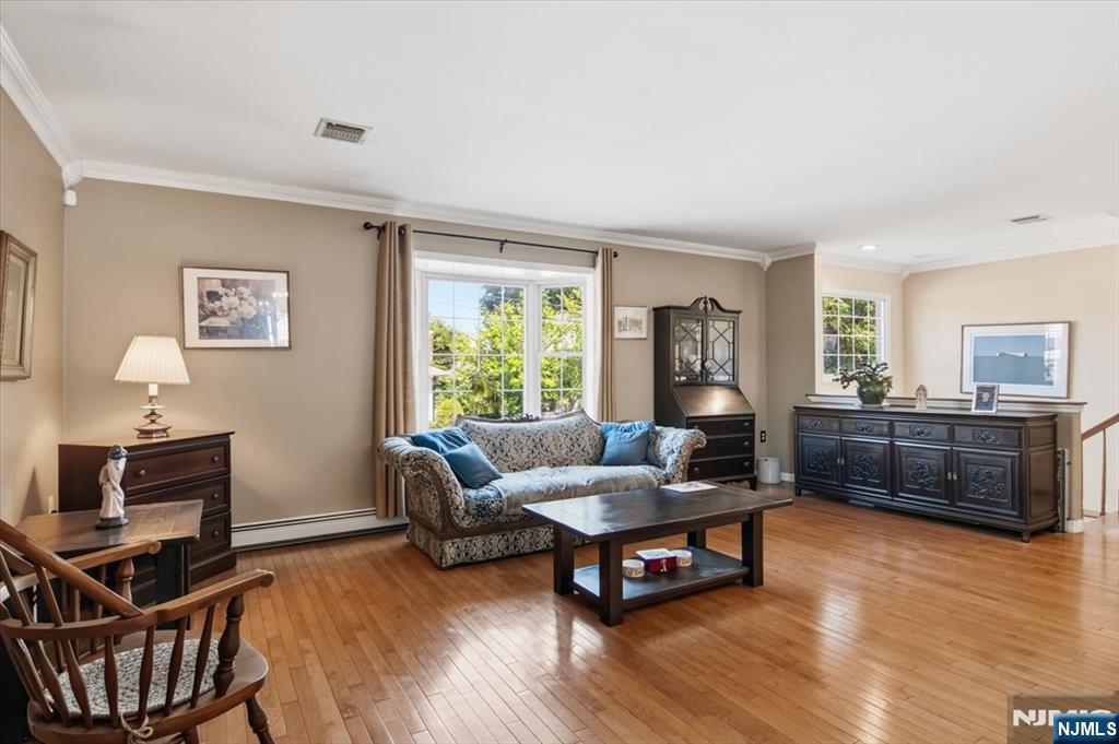 7 Strickland Avenue - Photo 2