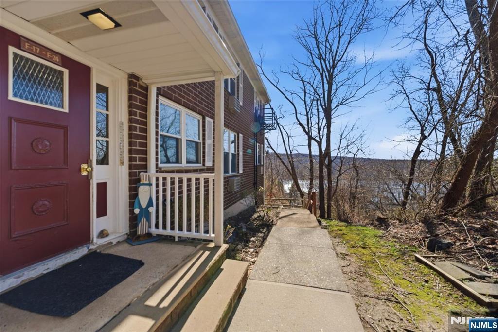100 Pierson Miller Drive - Photo 3