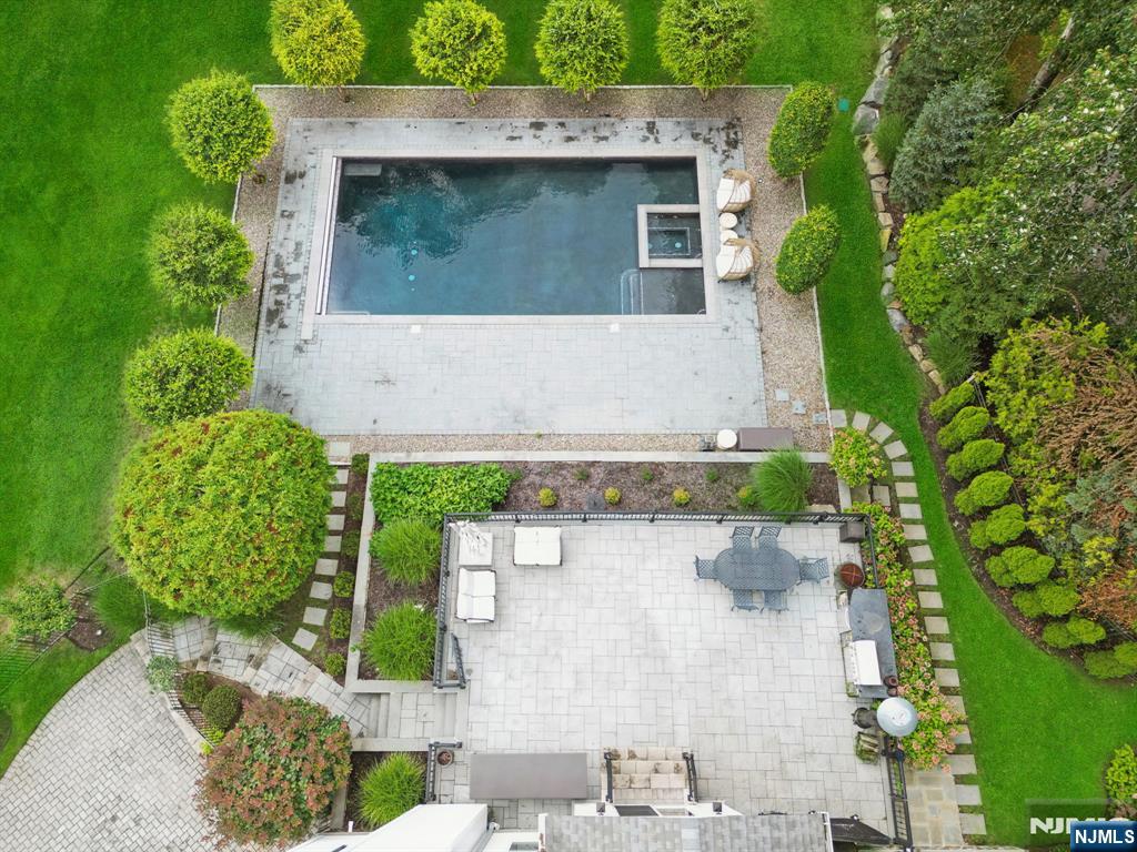 41 Sunset Road, Demarest, NJ, 07627