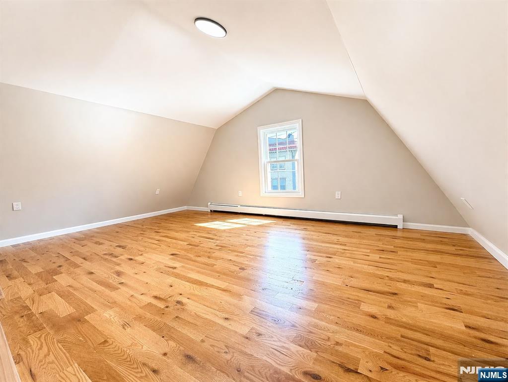 19 Stuyvesant Avenue, Newark, NJ, 07106