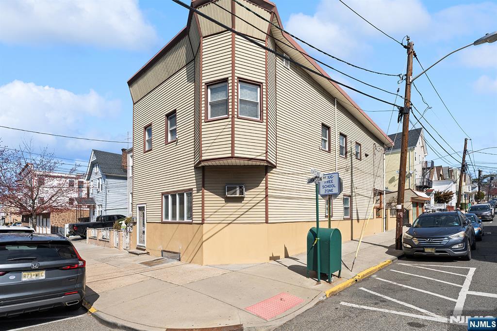 719 11th Street, Newark, NJ, 07103