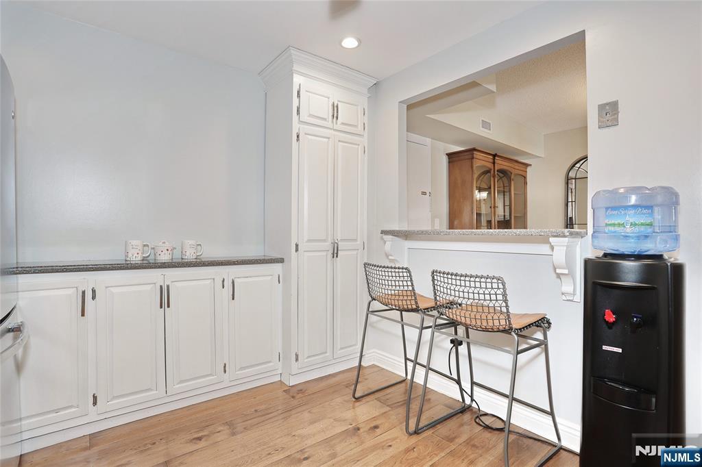 521 Piermont Avenue UNIT 306A, River Vale, NJ, 07675