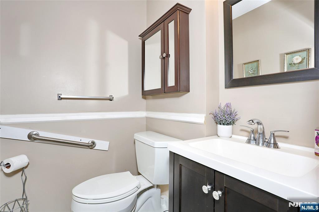 521 Piermont Avenue UNIT 306A, River Vale, NJ, 07675