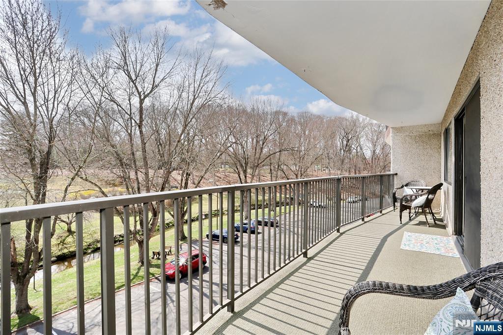 521 Piermont Avenue UNIT 306A, River Vale, NJ, 07675