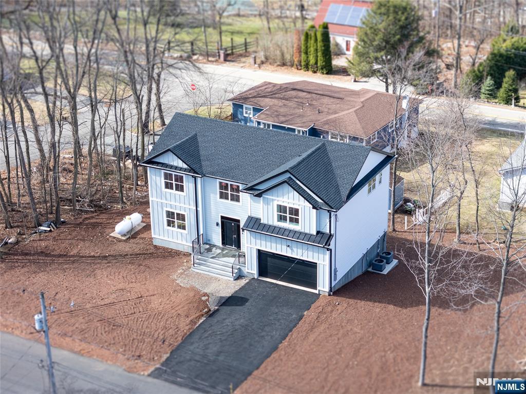 15 Walker Avenue - Photo 5