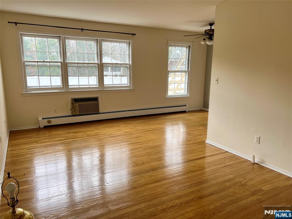712 Cedar Ln #2, Teaneck, NJ 07666