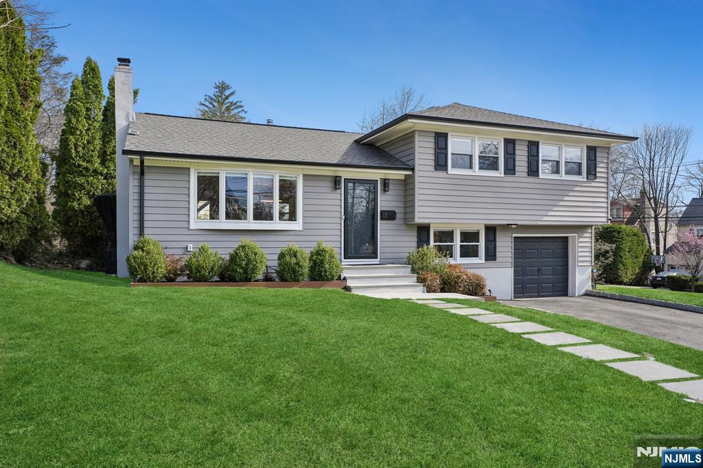 1 McDonough Street