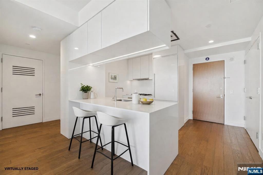 99 Hudson Street #2607