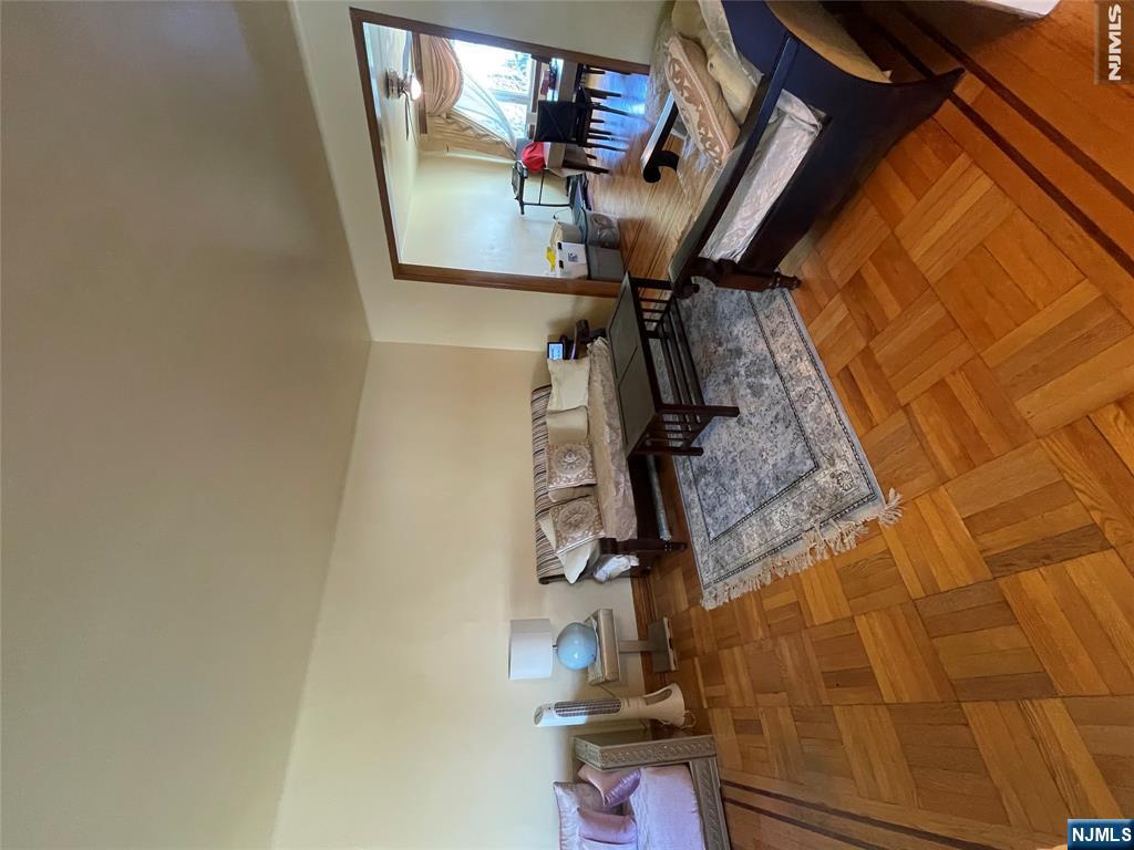 521 Olympia Ave, Cliffside Park, NJ 07010