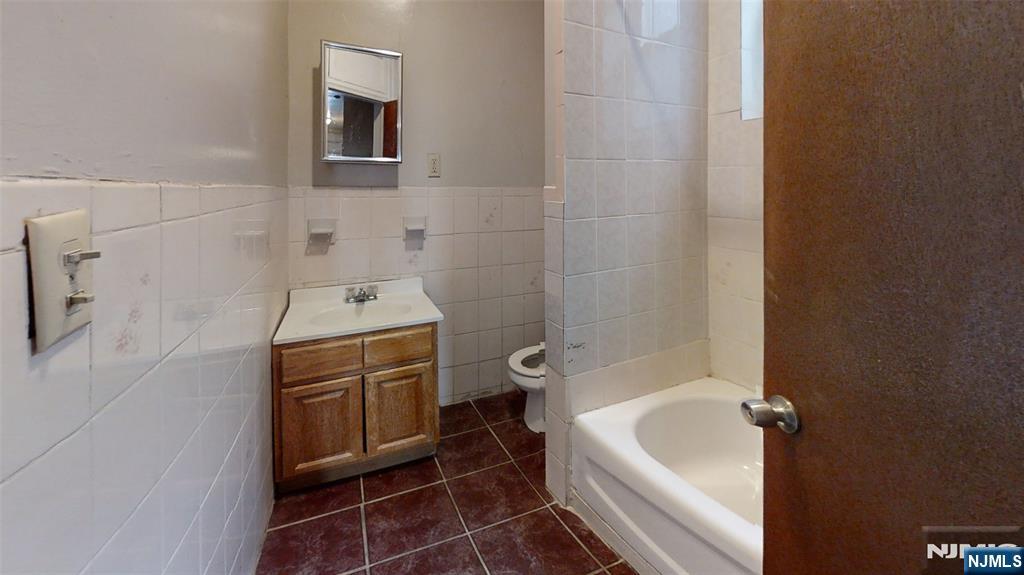 504 Springfield Avenue, Newark, NJ, 07103