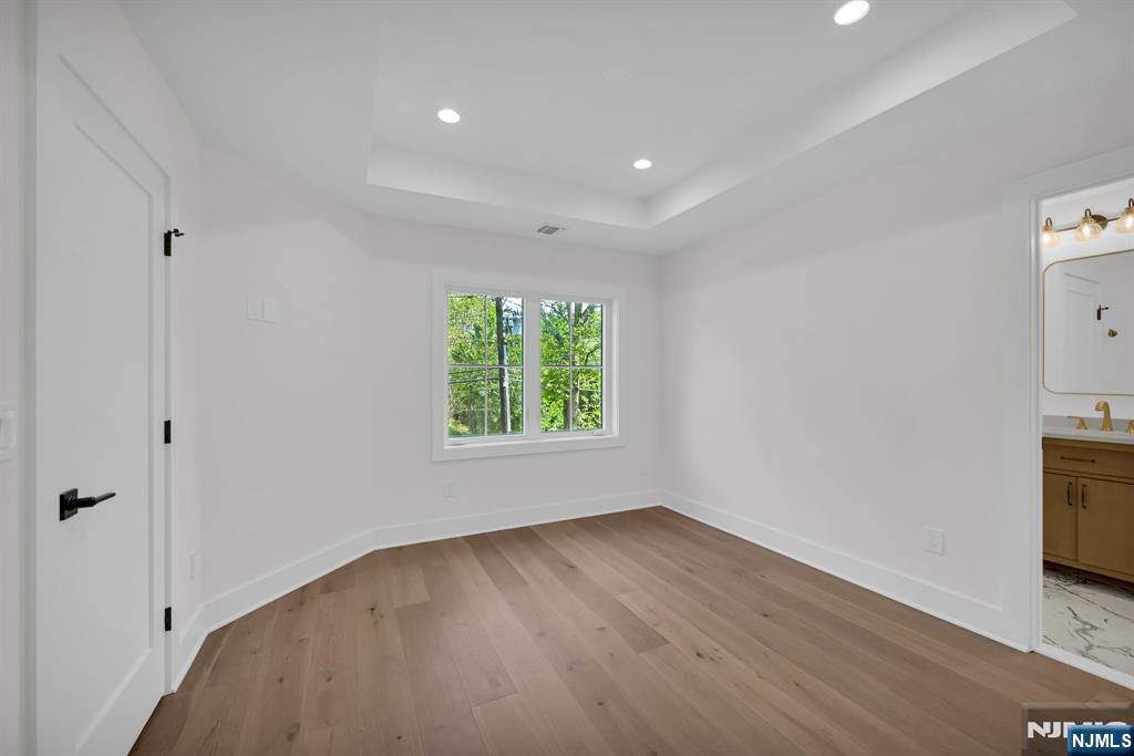 94 Cedar Street — photo 27