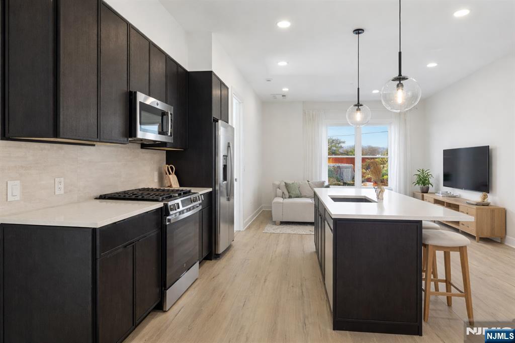 205 Union UNIT 2nd Floor, Ridgewood, NJ, 07450