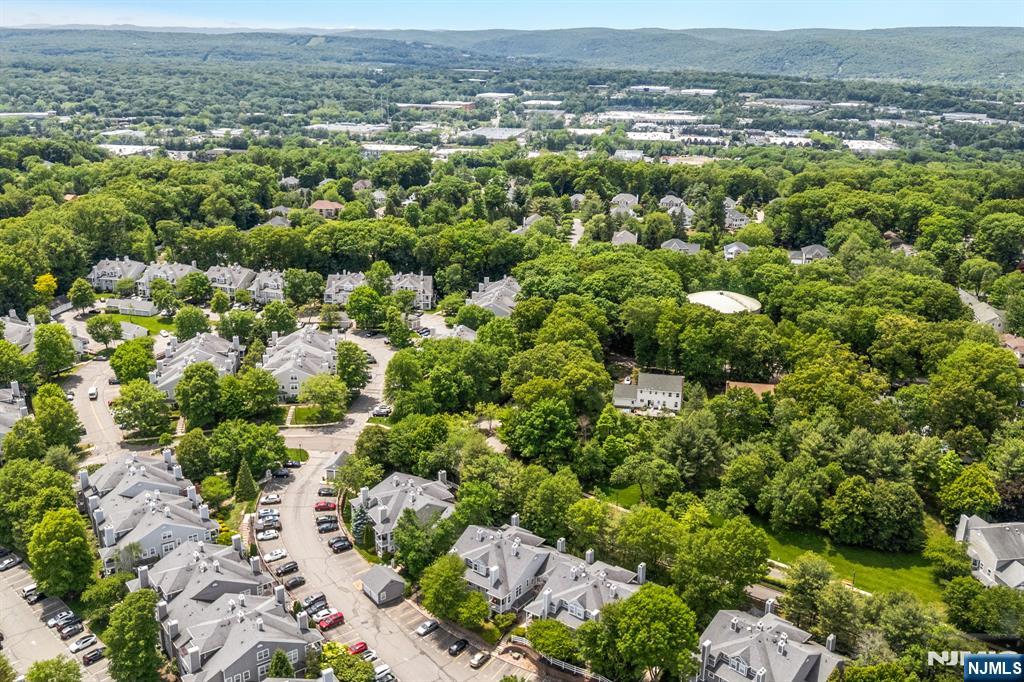 1306 Paddington Road, #1306, Mahwah, NJ 07430 Listing Photo  28