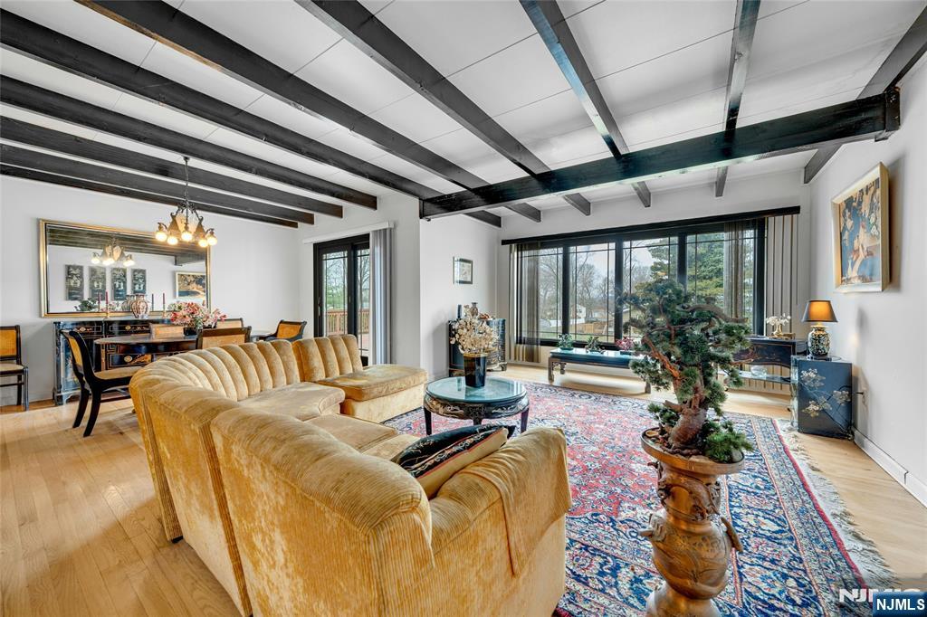 4 Jeffrey Road - Photo 3