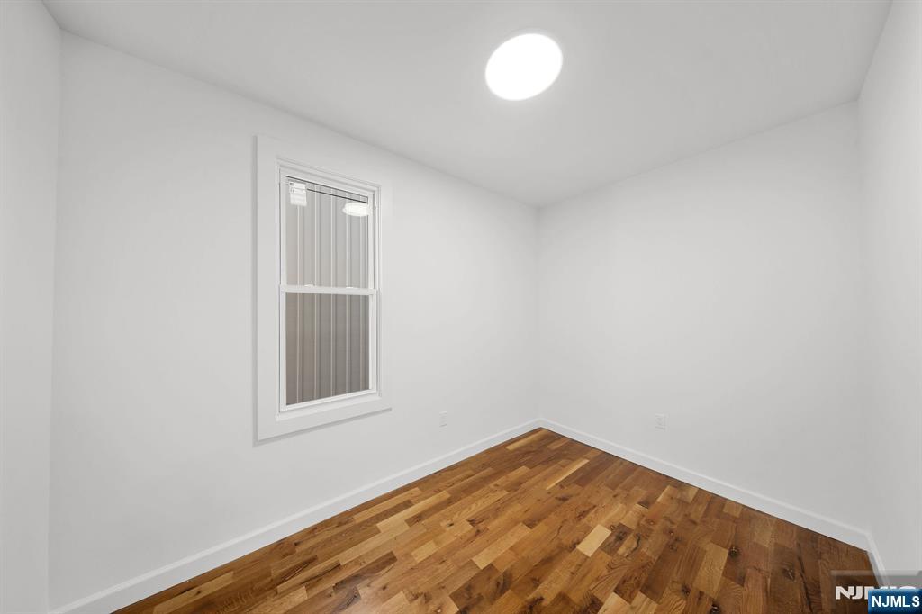 319 William Street