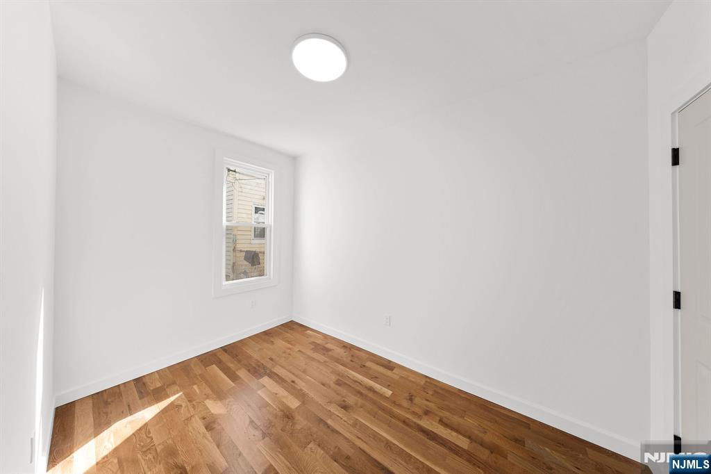 319 William Street