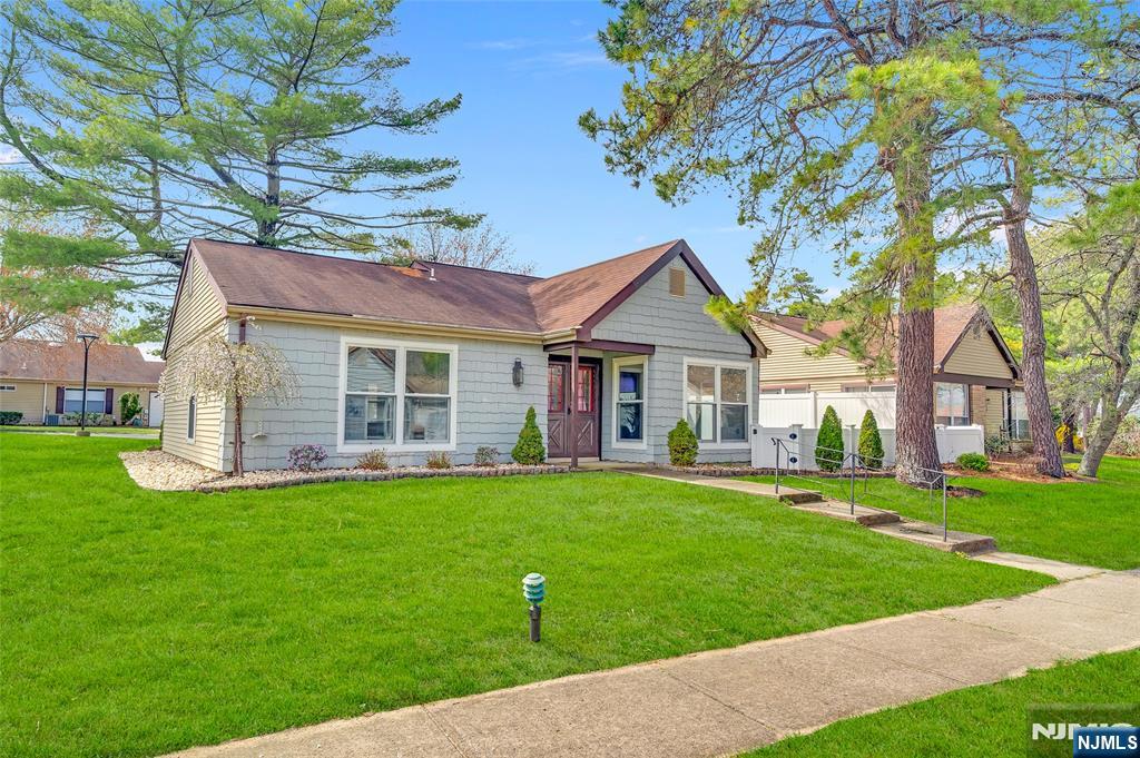 945A Liverpool Circle - Photo 3