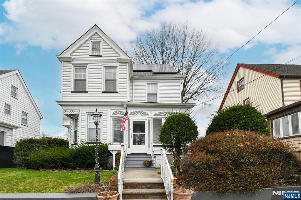 144 Stuyvesant Avenue - Photo 2
