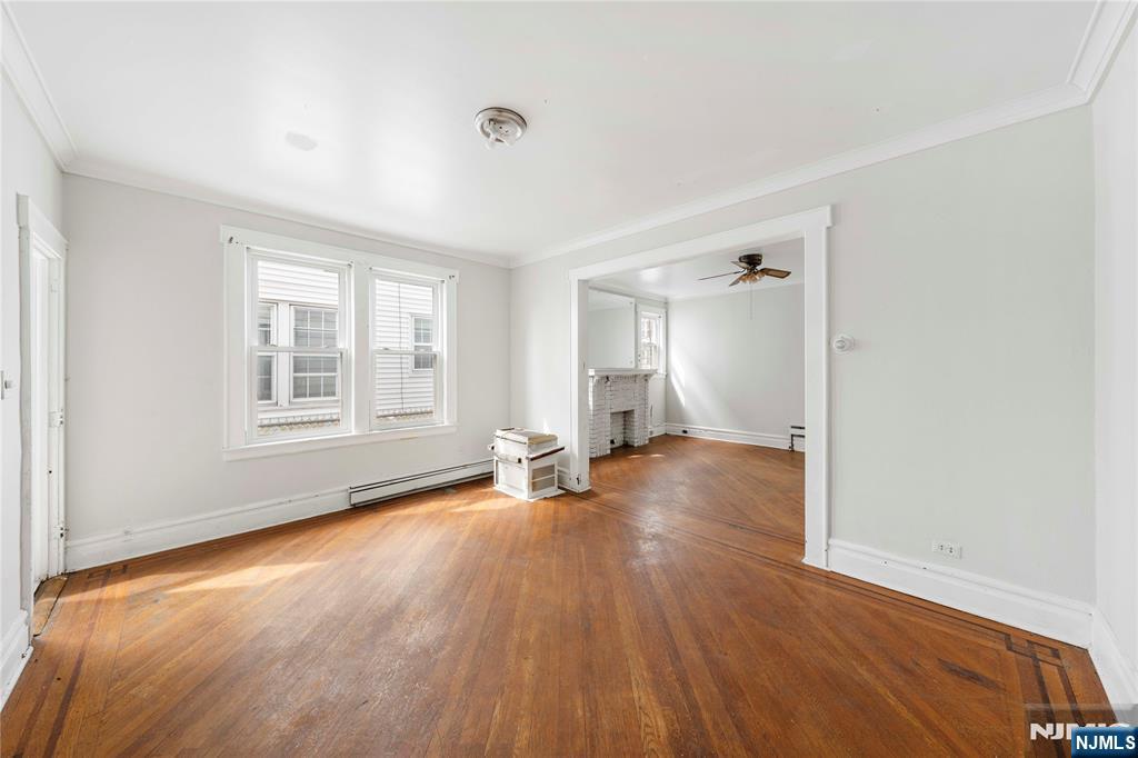 457 7th - Photo 1