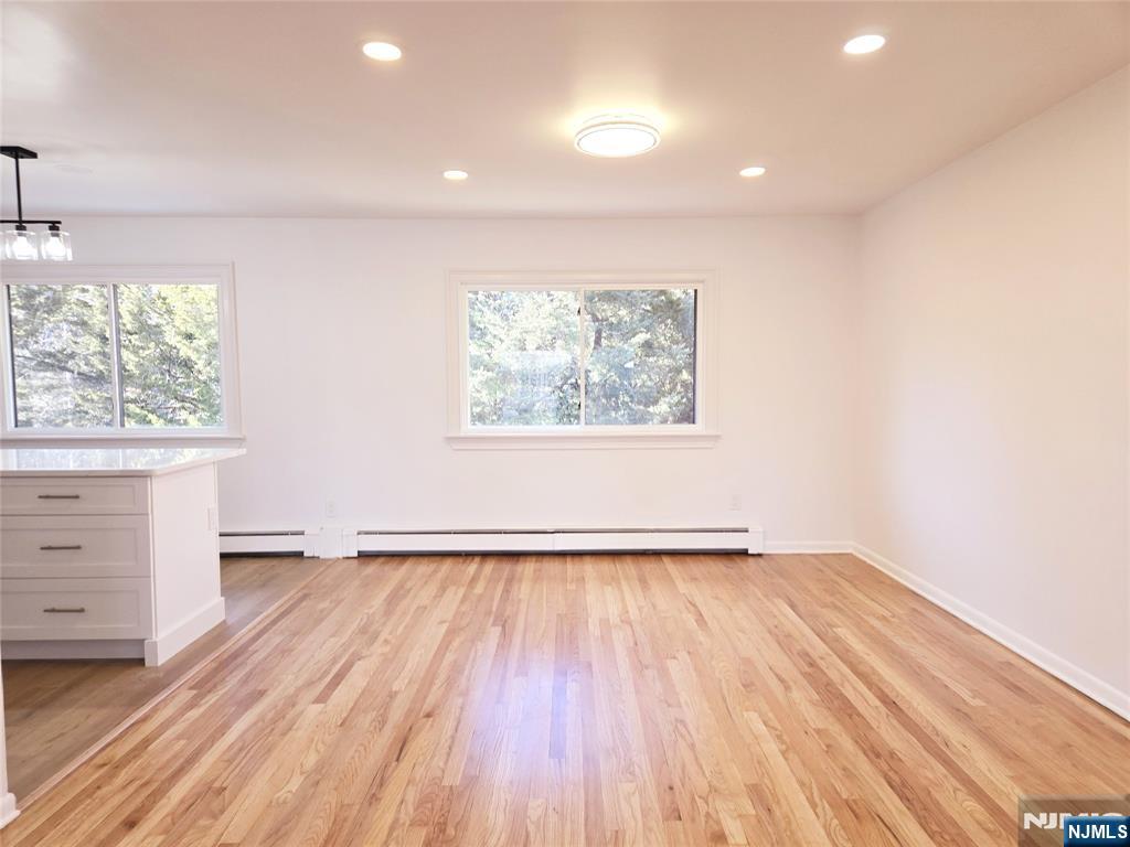 1523 8th UNIT 2, Fort Lee, NJ, 07024