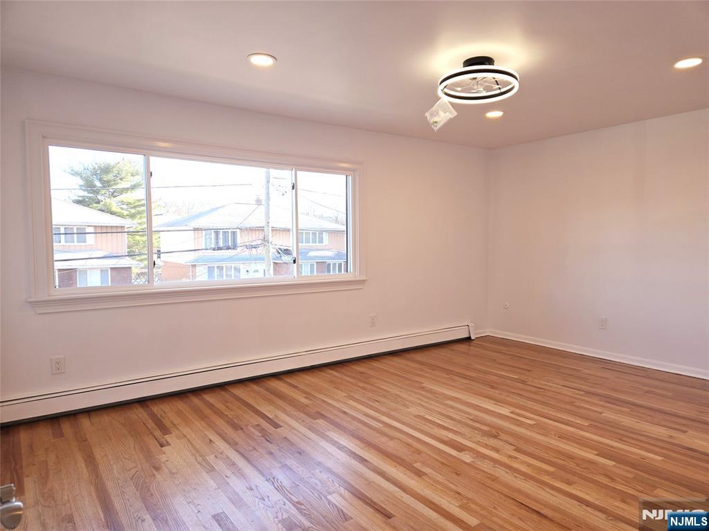 1523 8th UNIT 2, Fort Lee, NJ, 07024