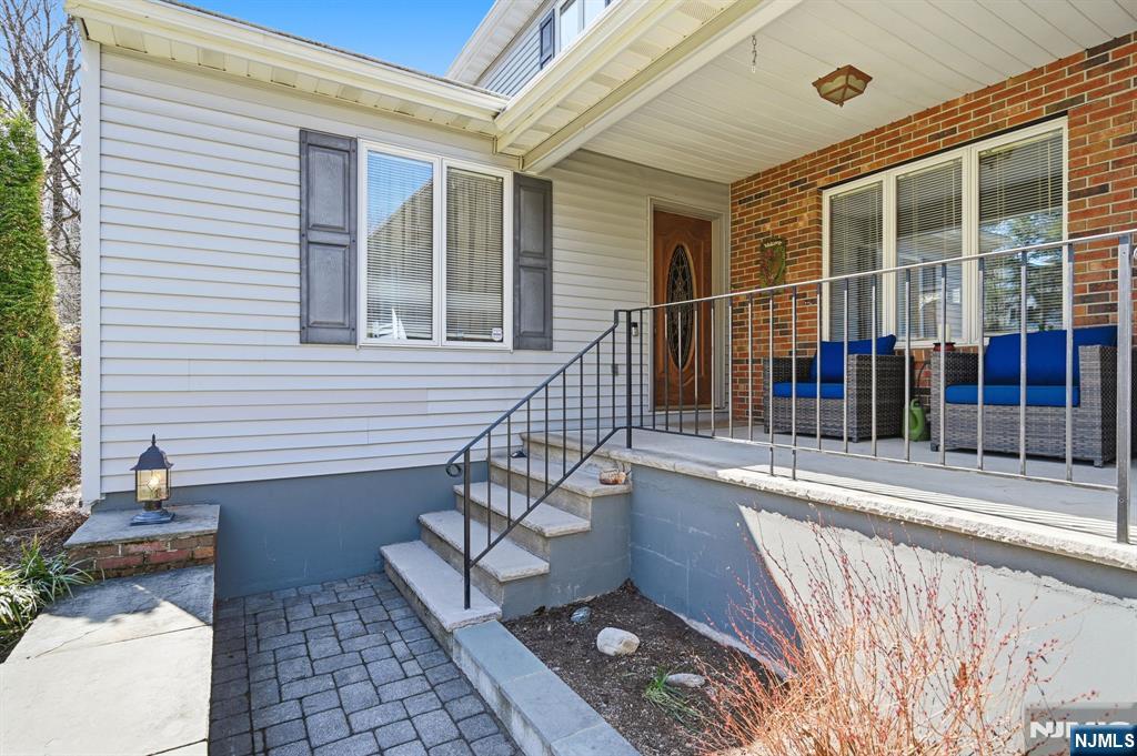 18 Tice Road - Photo 3