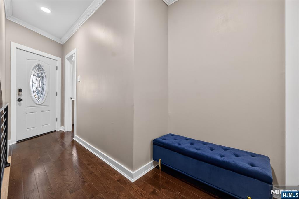 12 Bender Place 1 - Photo 2