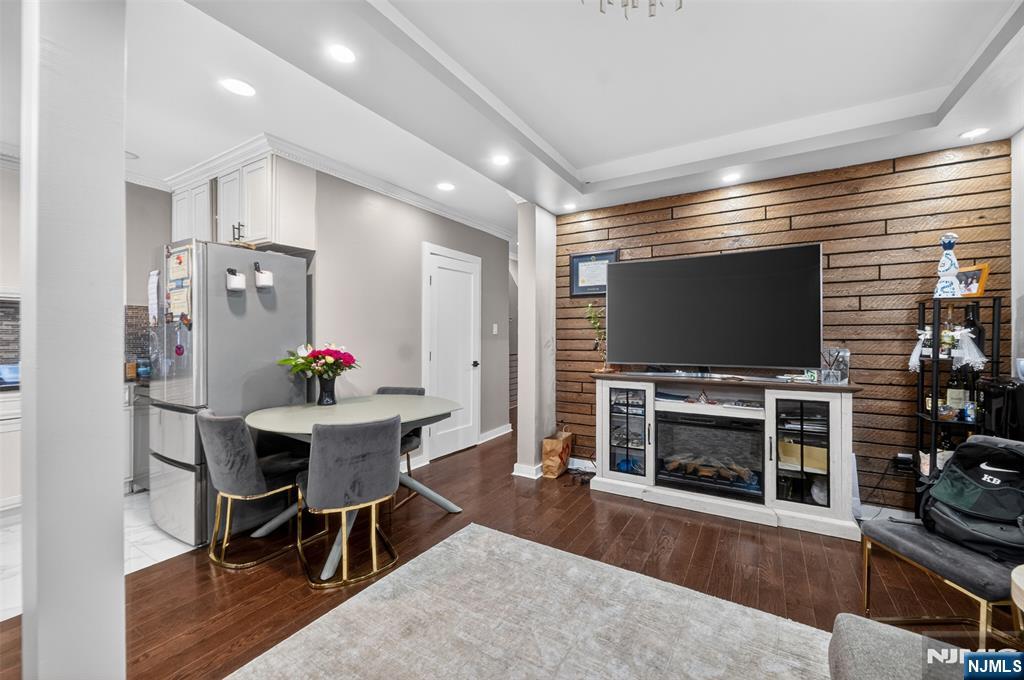 12 Bender Place 1 - Photo 3