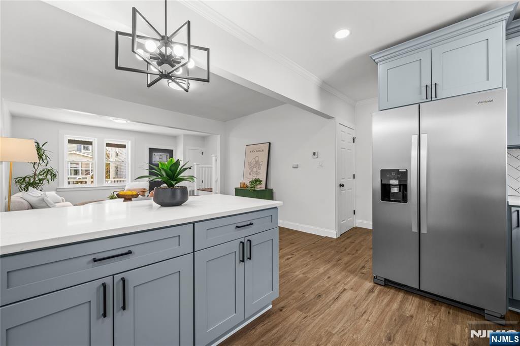 18 Hilton Avenue - Photo 4