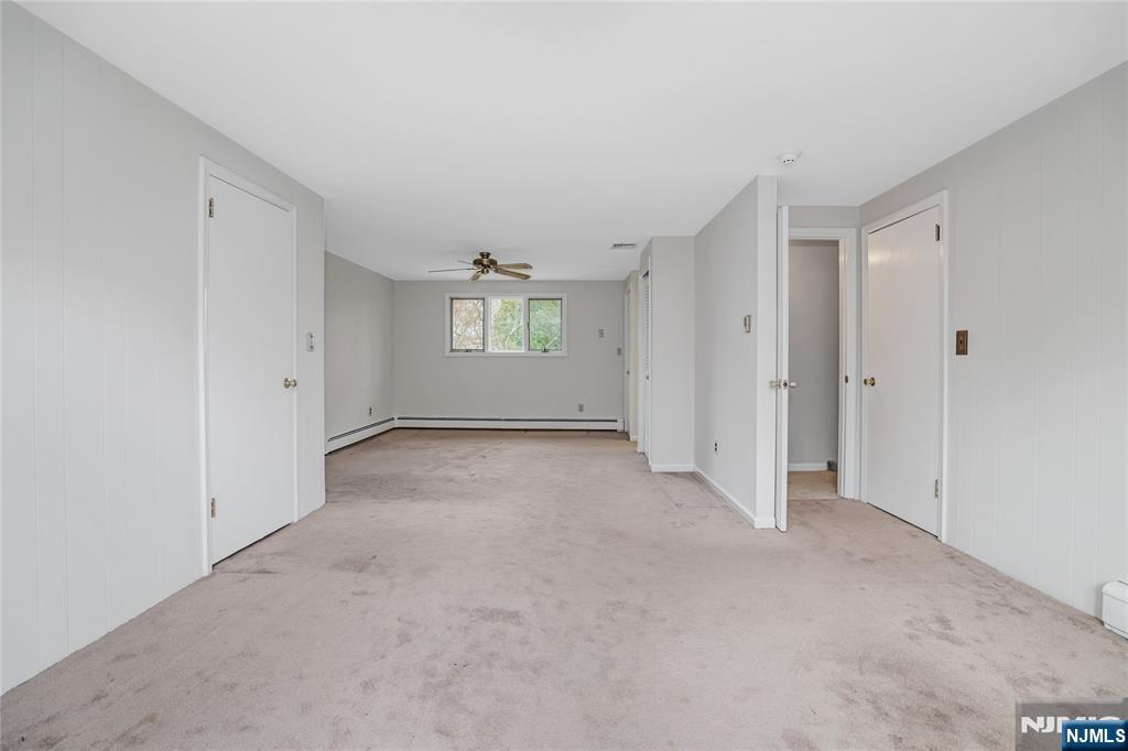 31 Collins Avenue, Closter, NJ, 07624