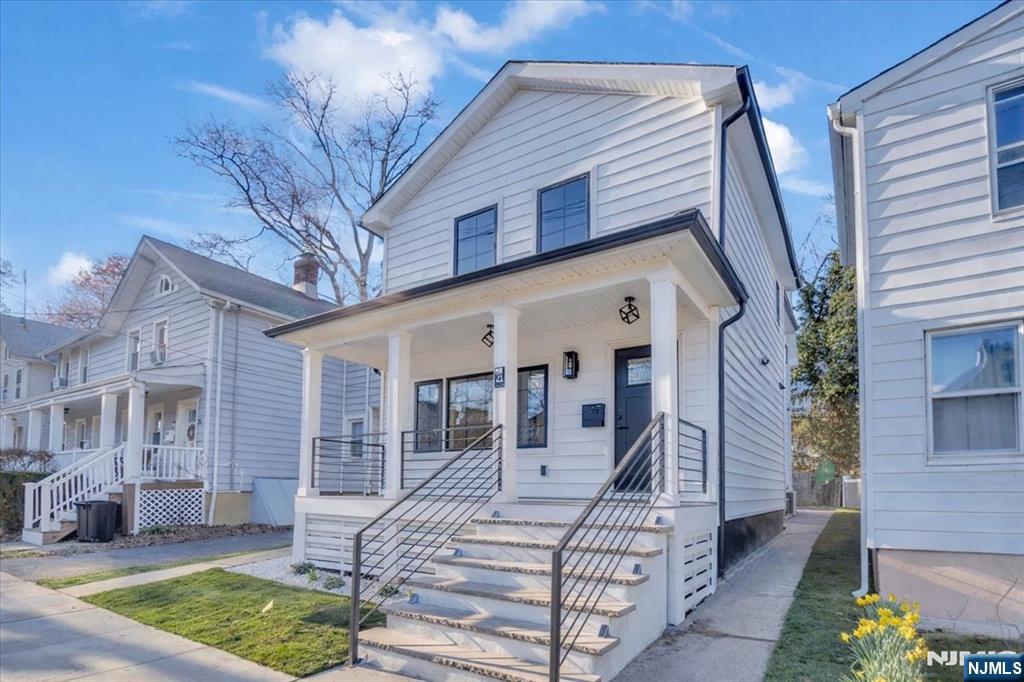 21 Cross Street - Photo 2