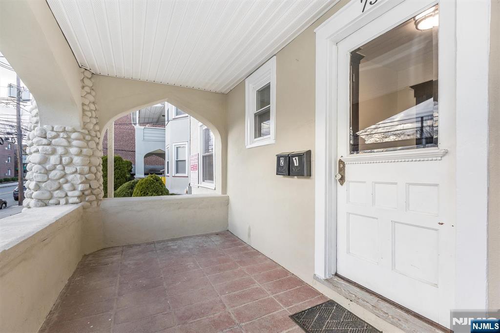 73 Glenridge Avenue - Photo 4