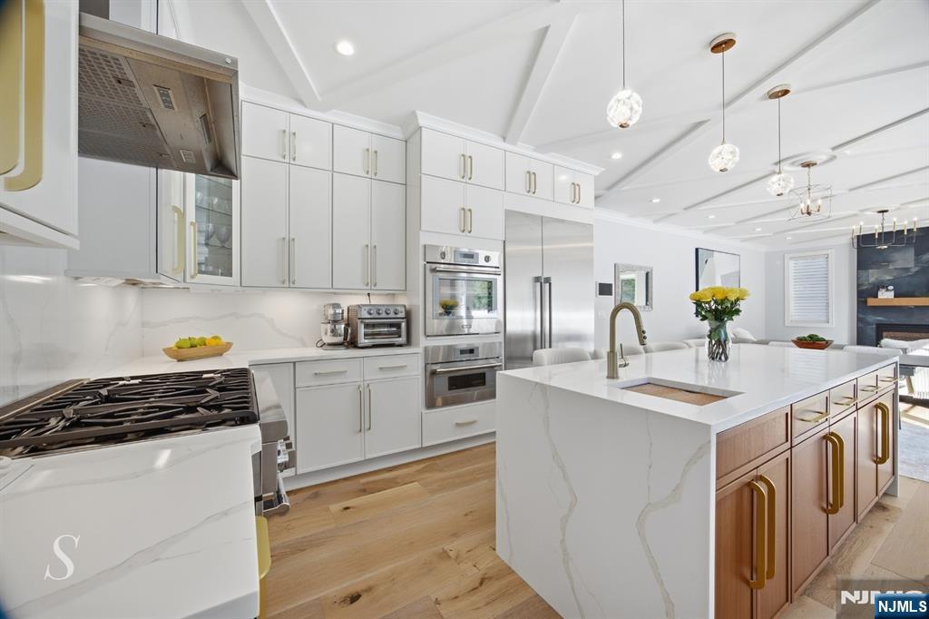 116 Cedar Lane, Closter, NJ, 07624