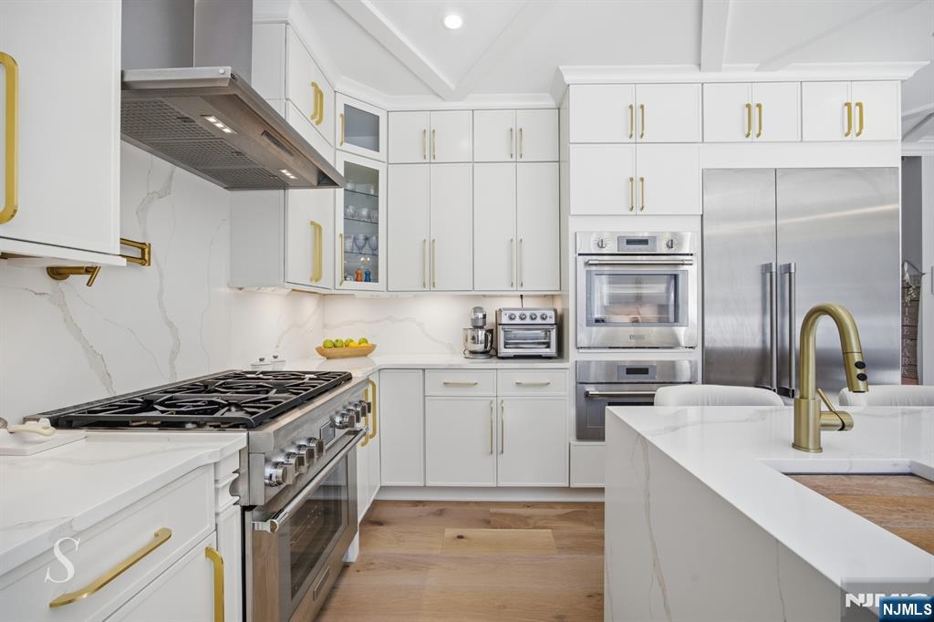 116 Cedar Lane, Closter, NJ, 07624