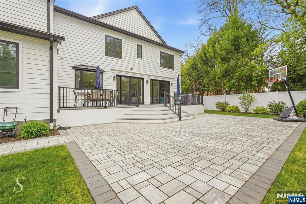 116 Cedar Lane, Closter, NJ, 07624