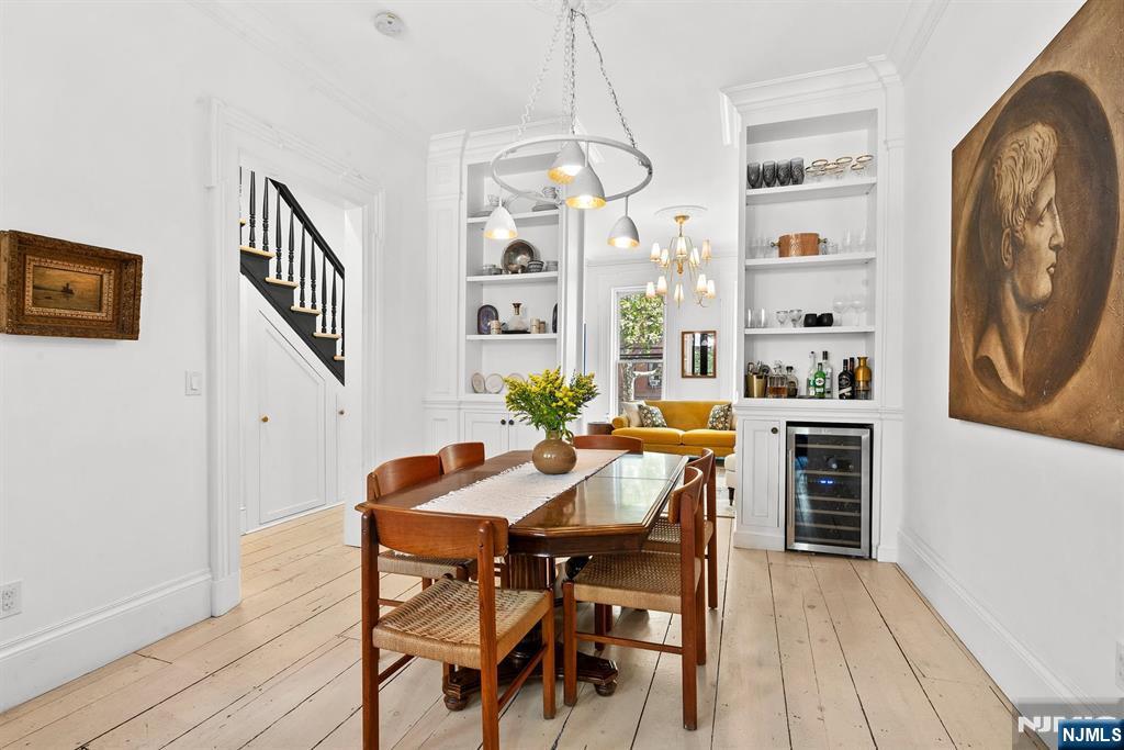 633 Jersey Avenue - Photo 5