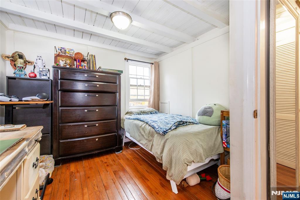 47 Hillside Road