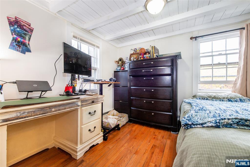 47 Hillside Road