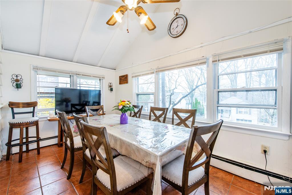 47 Hillside Road