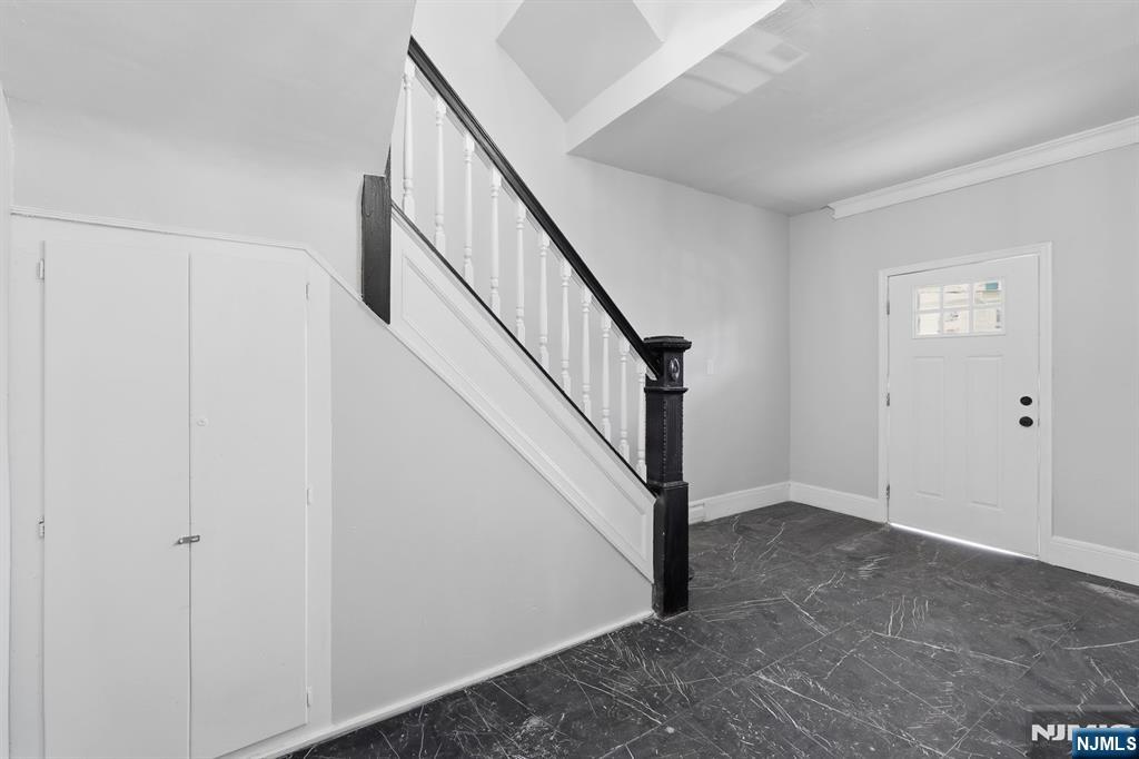 301 Ellis Avenue