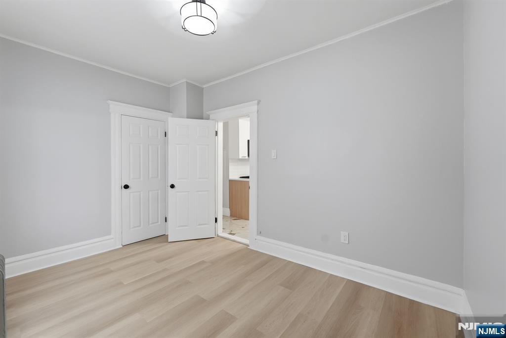 301 Ellis Avenue