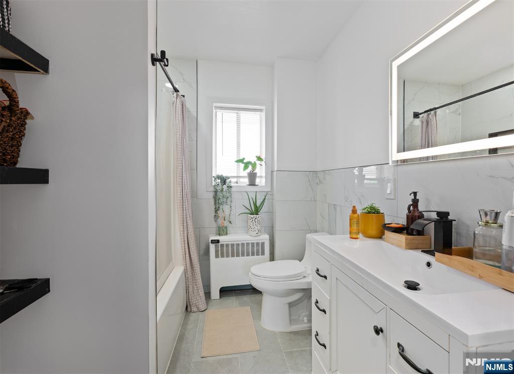 3912 Liberty Avenue, North Bergen, NJ, 07047