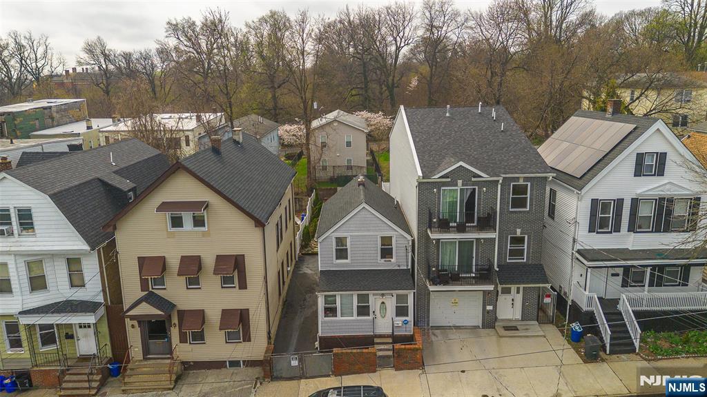 75 Winans Avenue, Newark, NJ, 07108