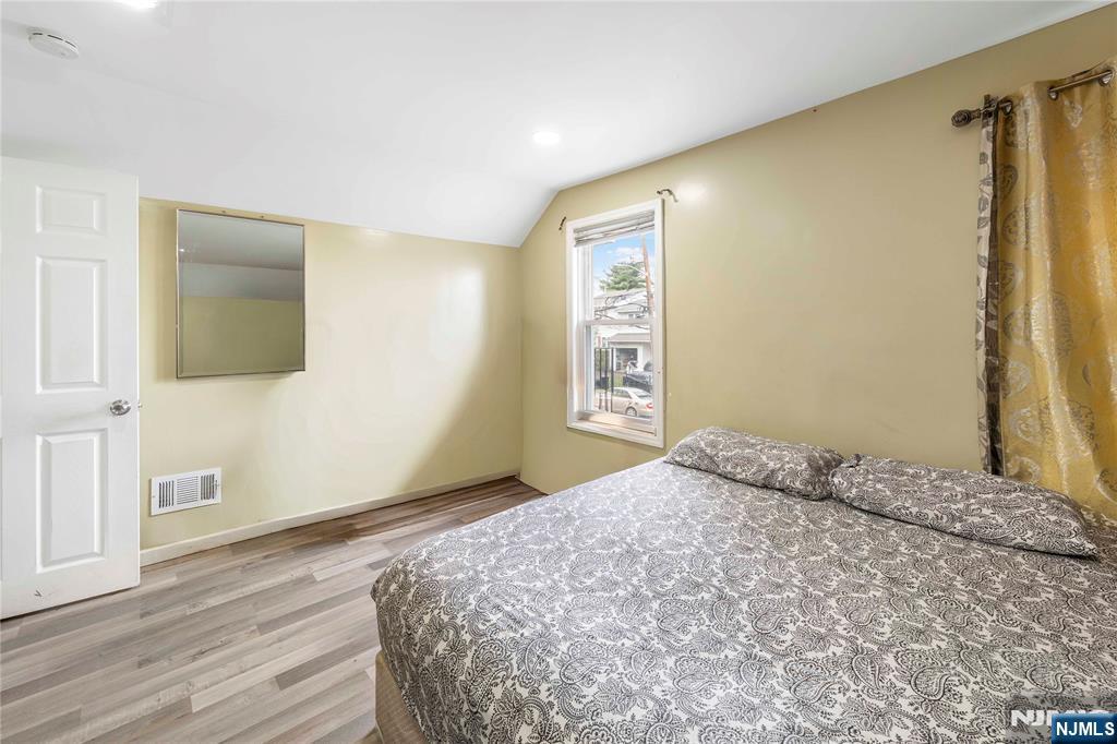 75 Winans Avenue, Newark, NJ, 07108